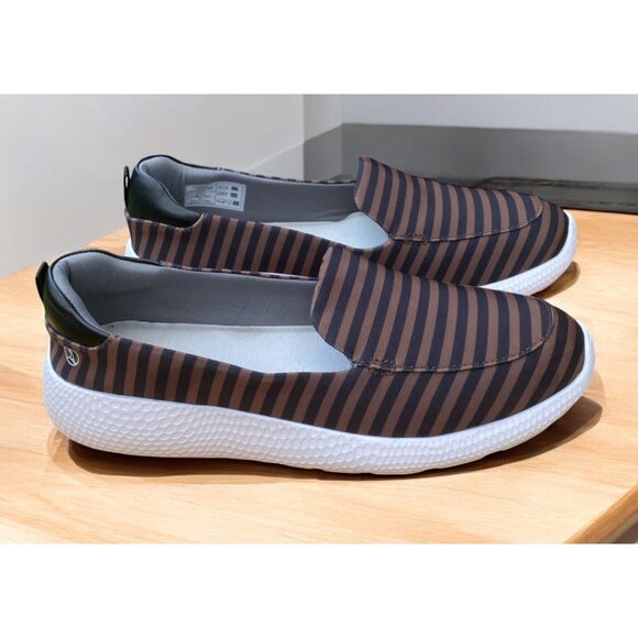 Lands’ End Ladies Fabric Slip-On Loafer Shoes Size 10D Brown & Black - Picture 2 of 6